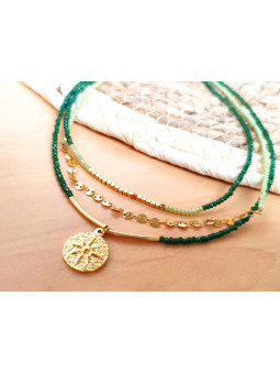 Collier Acier 3 rangs perles vertes rondeur dorée 