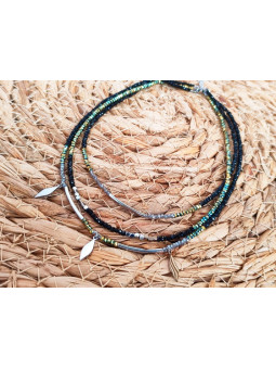 Collier Acier 3 rangs perles noires vertes lances argent 