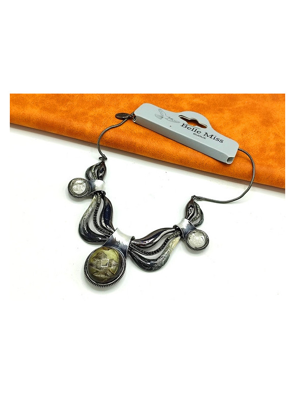 Collier Belle Miss trio pierres vagues grises 