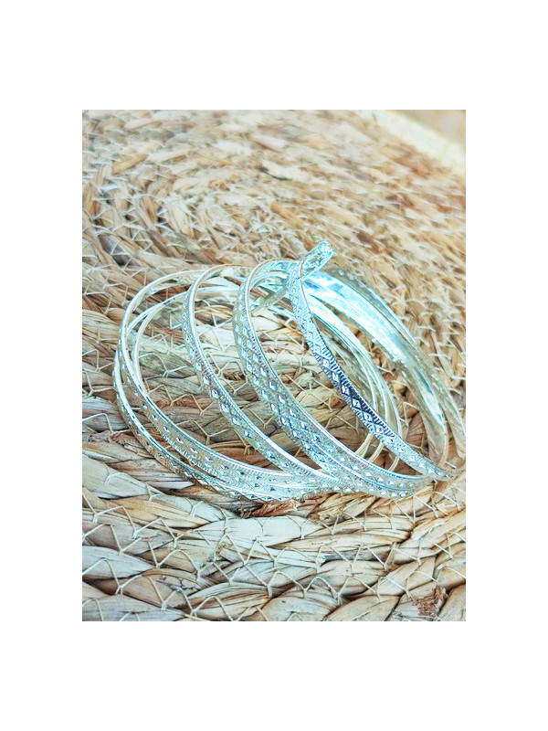 Bracelets argentés motifs losanges 