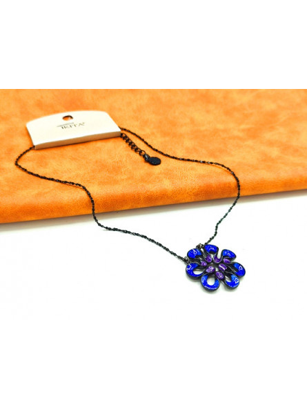 Collier fleur émail bleue chaine noire 