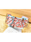 Bracelet métal argent fond rose 
