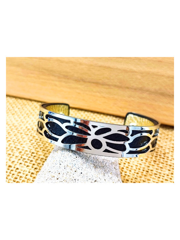Bracelet noir pétales argentés 