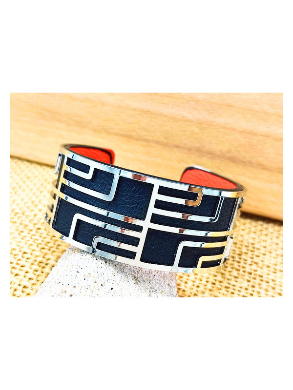 Bracelet noir labyrinthe argenté 